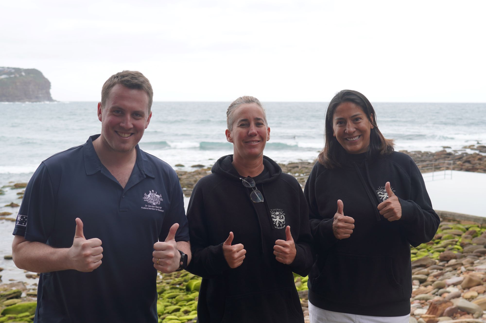 SISTAS HIT THE WAVES Main Image