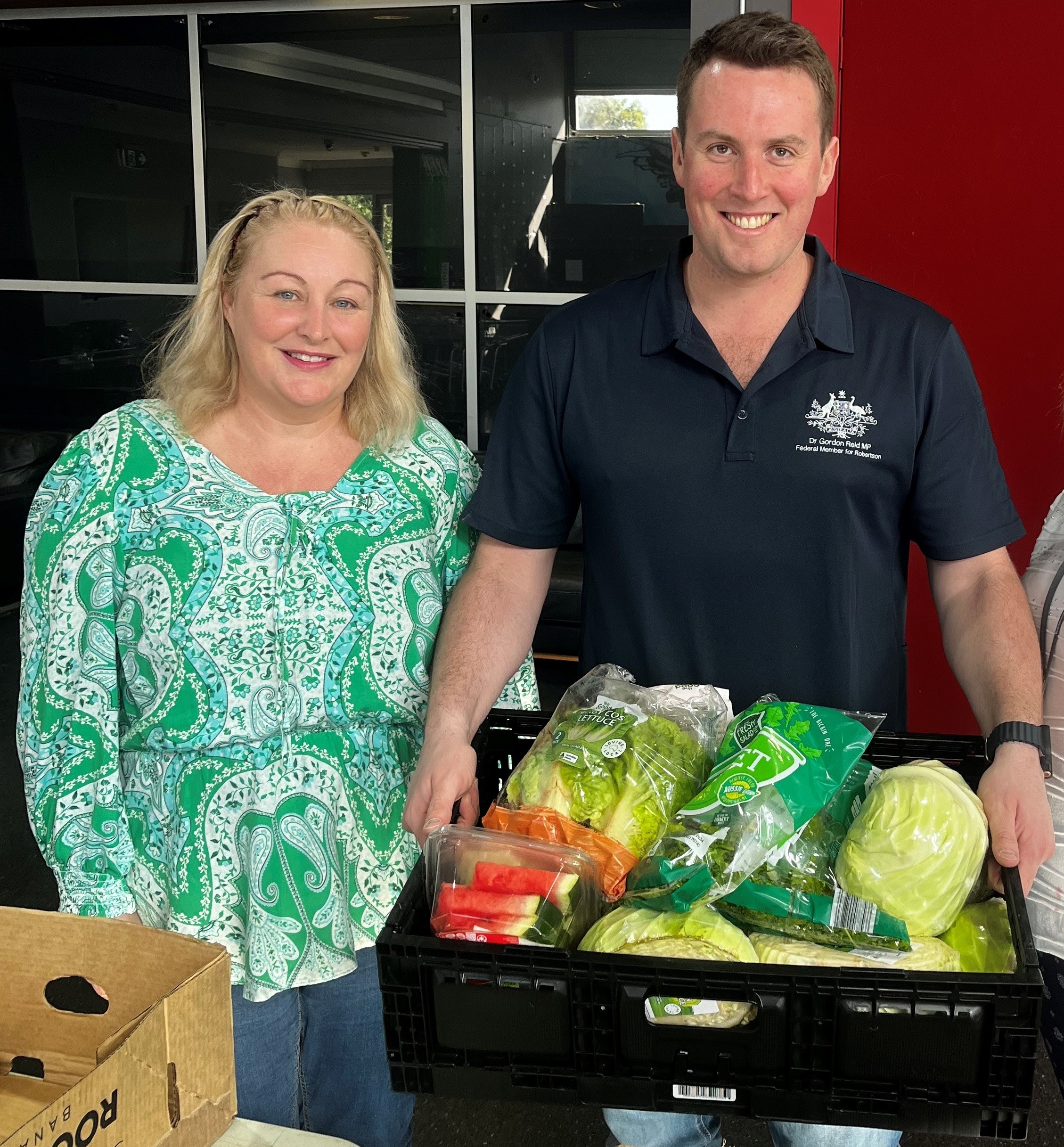 DR REID SUPPORTS KINCUMBER NEIGHBHOURHOOD CENTRE’S FOOD PANTRY Main Image