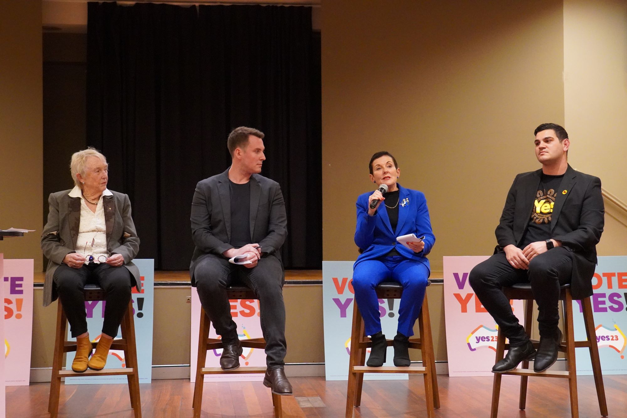 ROBERTSON REFERENDUM FORUM A SUCCESS Main Image