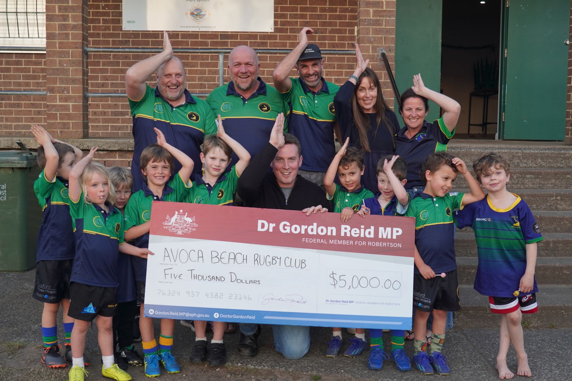 FINS UP FOR AVOCA SHARKS Main Image