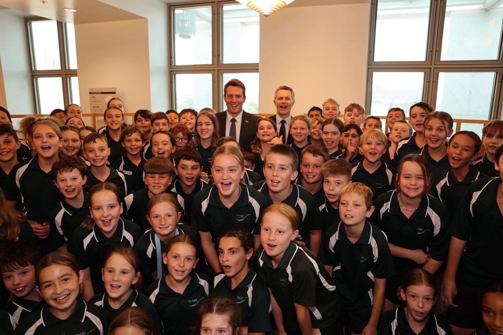 KINCUMBER PUBLIC SCHOOL VISITS PARLIAMENT HOUSE Main Image