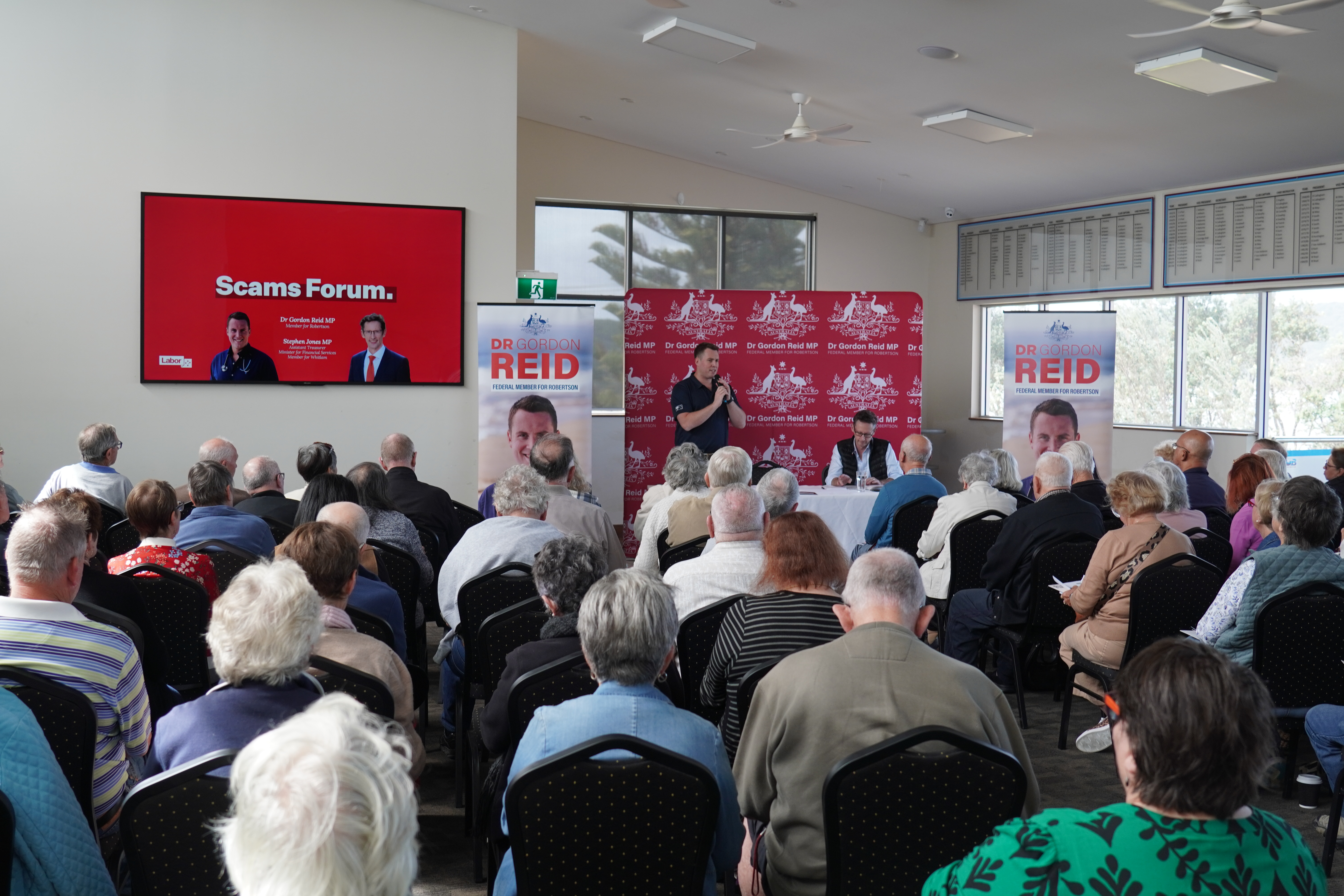 GOVERNMENT CRACKS DOWN ON SCAMS Main Image